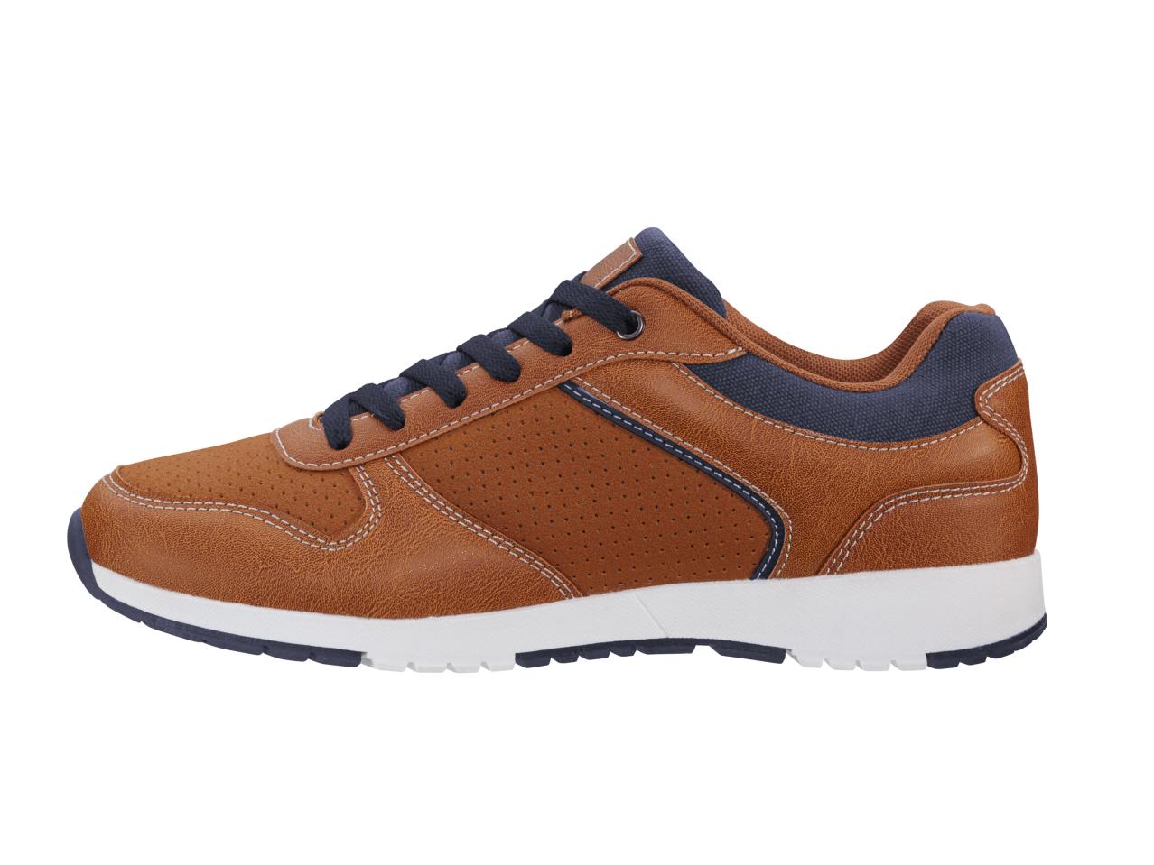 Men's Casual Shoes