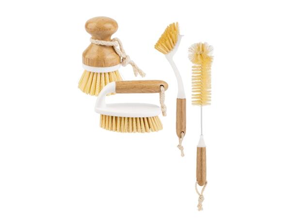 Cleaning Utensils