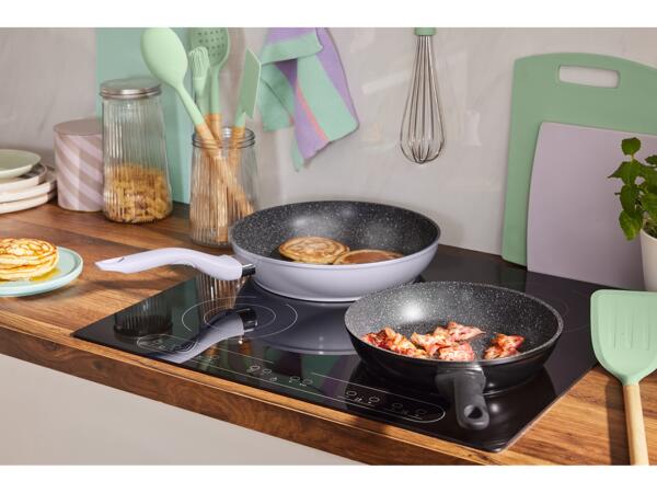 24cm Aluminium Frying Pan