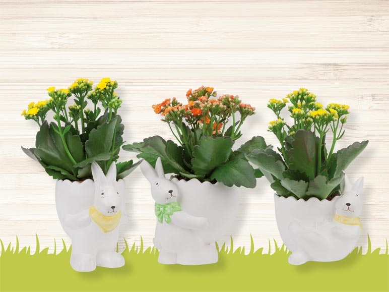 Lapin de Pâques blanc en céramique avec fleurs (dès 23.3.)