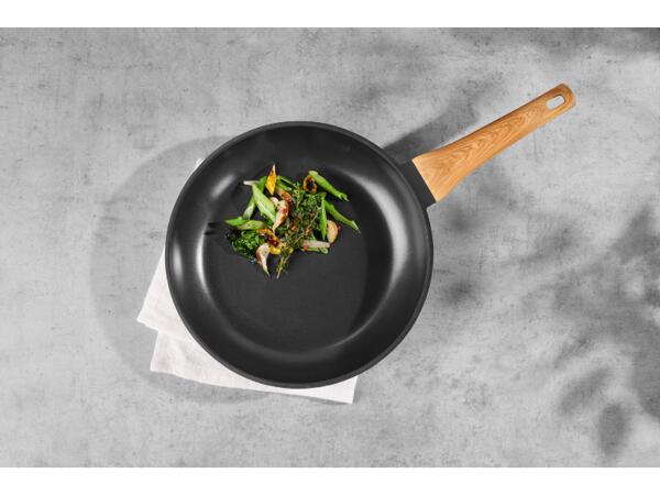 Cast Aluminium Griddle Pan or Frying Pan