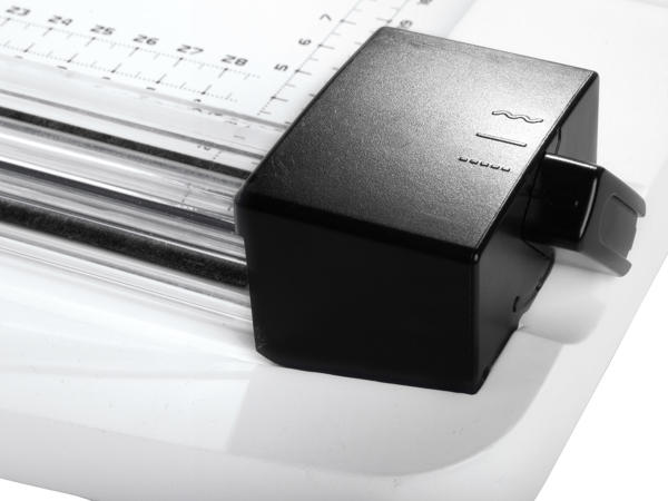 PAPER TRIMMER & GUILLOTINE