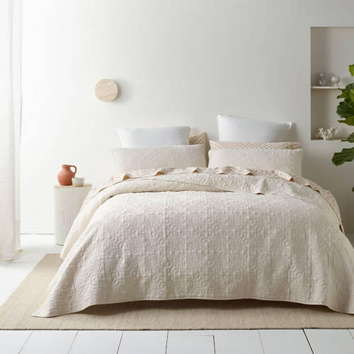 Quilted Coverlet Set Queen or King Size