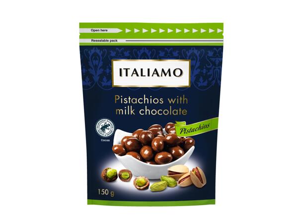 Pistachios with milk chocolate