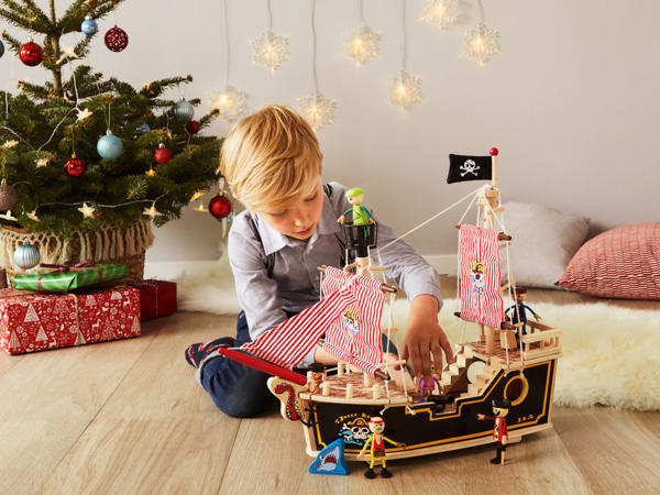 Doll's House or Pirate Ship Set
