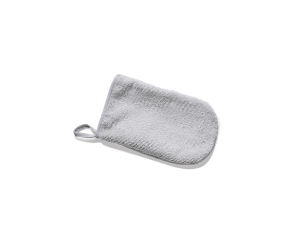 Beauty accessories