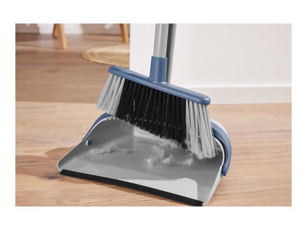 W5 Long-Handled Dustpan & Brush Set