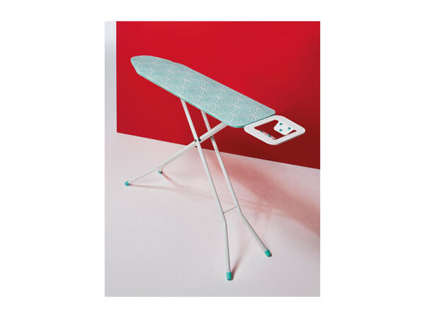 Aquapur Ironing Board