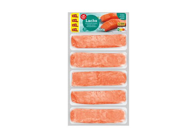 Lachsfiletportionen ohne Haut