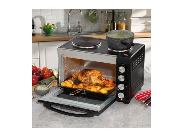 Daewoo 32L Electric Oven with Hot Plates