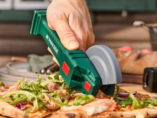 Bottle Opener/​Pizza Cutter