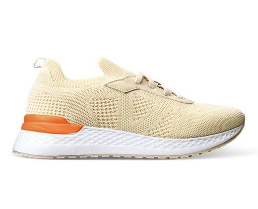Crane
Men's or Ladies' Cross Trainers