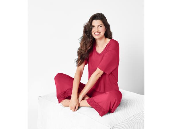 Ladies' pyjamas