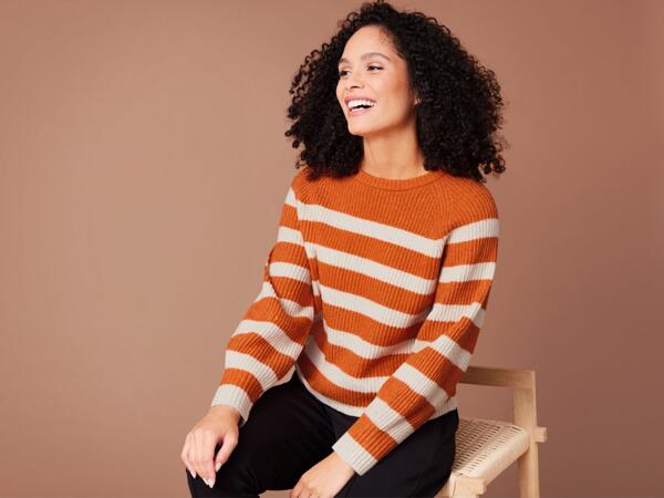 Ladies' Knitted Jumper