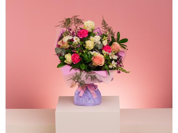 Best Mother Aqua Bouquet