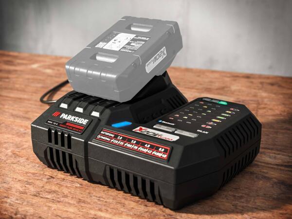 Chargeur de batterie Smart 20 V, 12 A