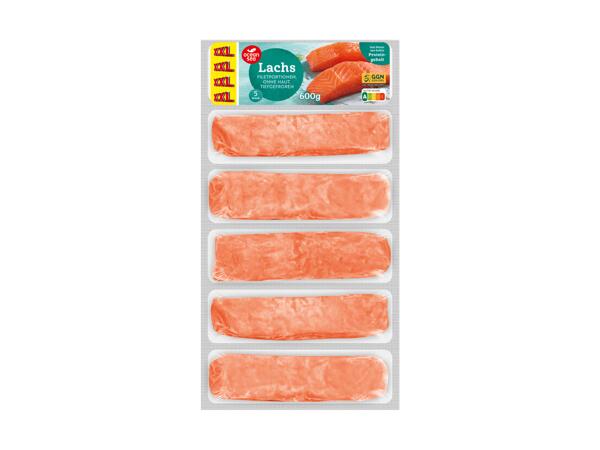 Lachsfiletportionen ohne Haut