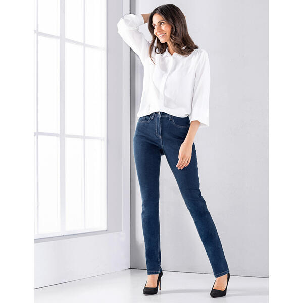 High-Waist Jeans