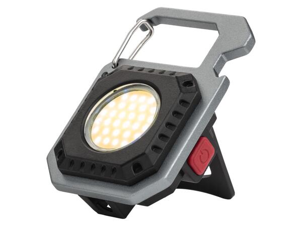 AKU MULTIFUNKČNÍ LED SVÍTIDLO