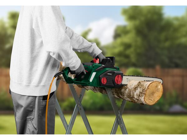 2200W Electric Chainsaw