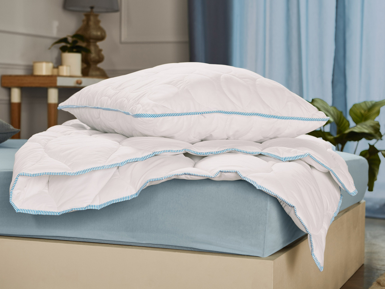 Hygienic Microfibre Pillow