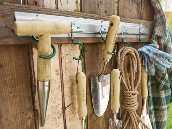 Tool Holder