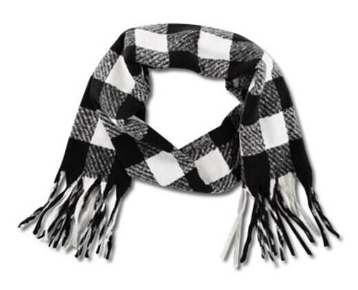 Serra
Ladies' Shawl Wrap
