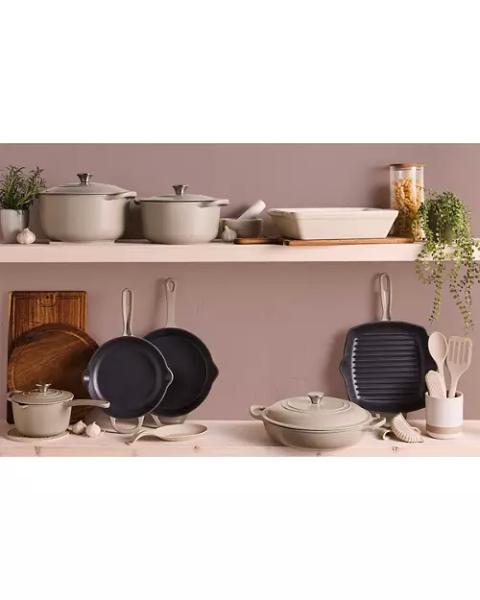 Cast Iron Shallow Casserole Dish