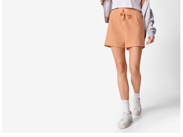 Ladies' Shorts