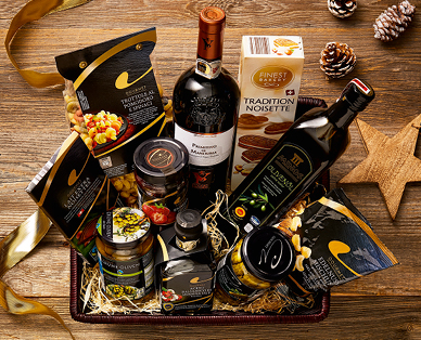 Une corbeille cadeau en gange d'engagement social