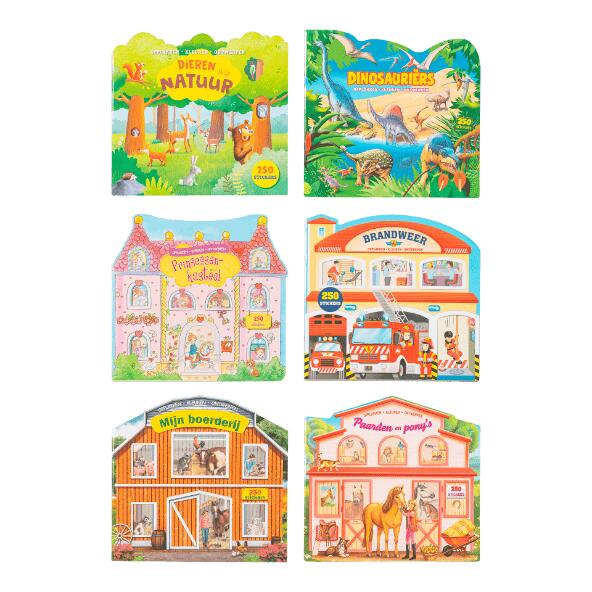 Kleur- en stickerboek