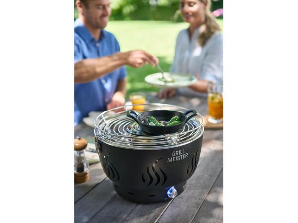 Ventilated charcoal barbecue
