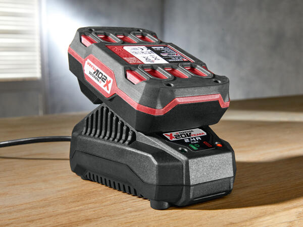 PARKSIDE(R) 20 V batteri 2 Ah og oplader