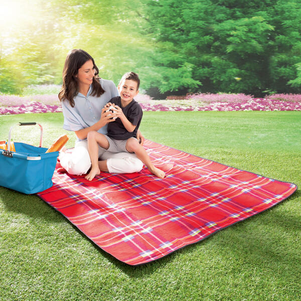Isolierte Picknickdecke mit Alu-Rückseite