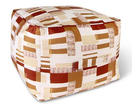 Belavi 
 Outdoor Pouf