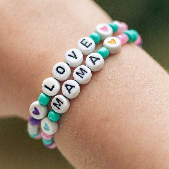 HOME CREATION(R) 				Kit pour bricoler des bracelets