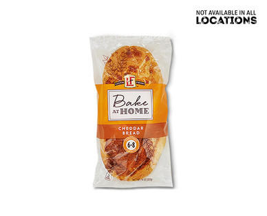 L'oven Fresh Jalapeno Cheddar or Cheddar Cheese Bread