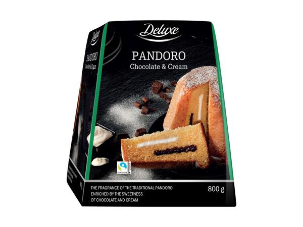 Pandoro à la crème et au chocolat