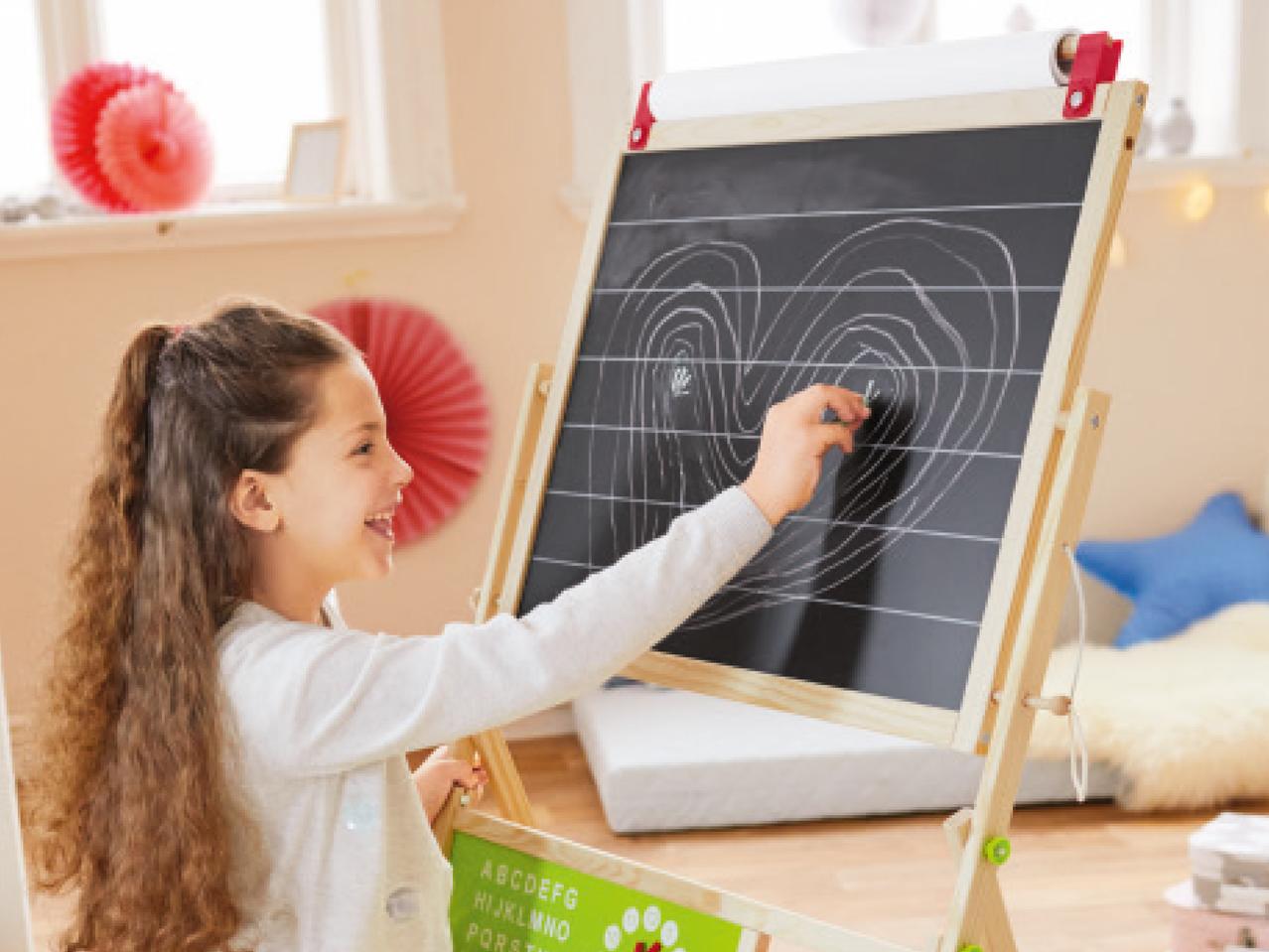 PLAYTIVE JUNIOR Kids' Easel