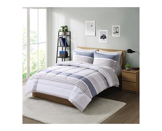 Huntington Home 
 Complete Bed Set