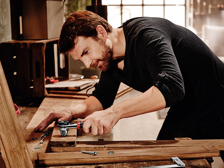 POWERFIX Multi-Use Ratchet or 8-in-1 Wrench