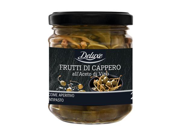 Caper Fruits with Wine Vinegar