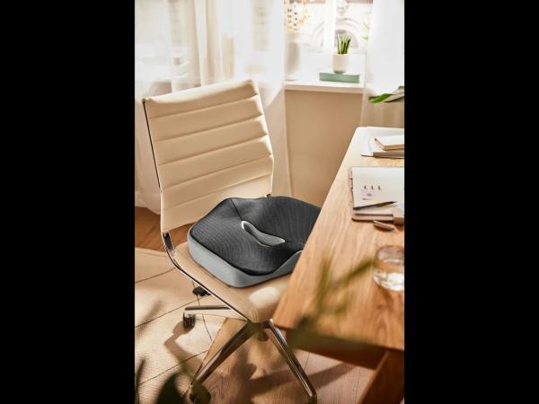 Memory foam seat cushion