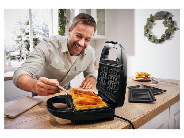 750W Sandwich Toaster