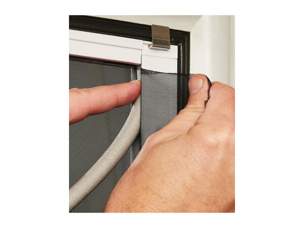 Extendable Insect Screen