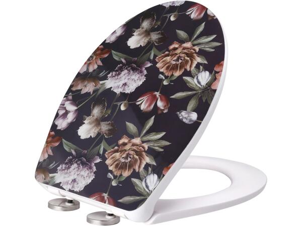 Toilet Seat With Soft Close Mechanism