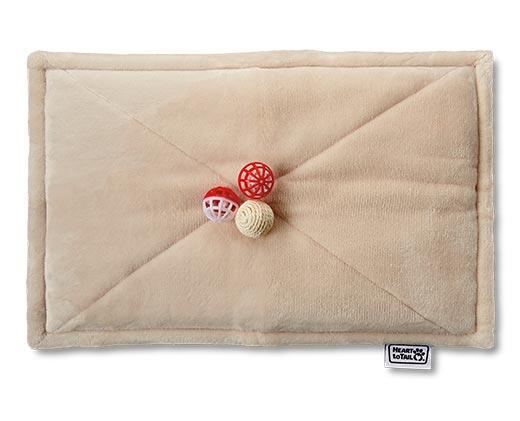 Heart to Tail Cat Warming Mat