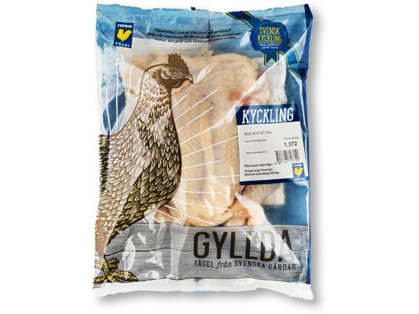 Färsk hel kyckling