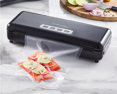 Vacuum Food Sealer with Inbuilt Roll Storage Chamber
