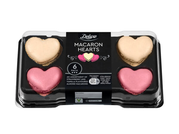 Deluxe Heart Shaped Macarons - Lidl - Great Britain - Specials archive